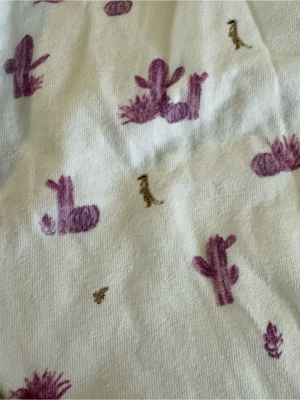 Burt’s Bees White Baby Romper with Pink Cactus Print 12 Month - Picture 4 of 4